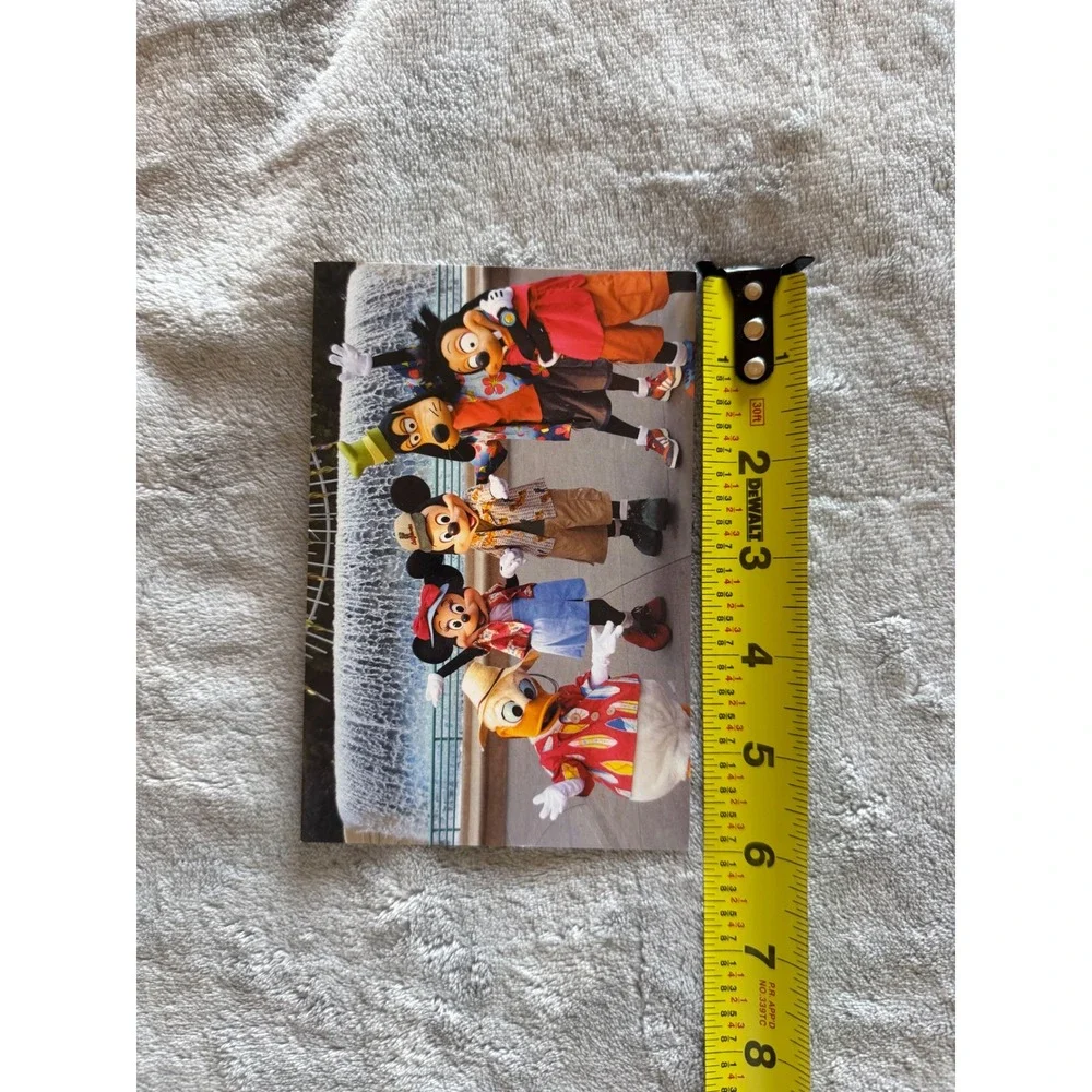 Disney California Adventure Mickey Minnie Donald Goofy Max Postcard - B814